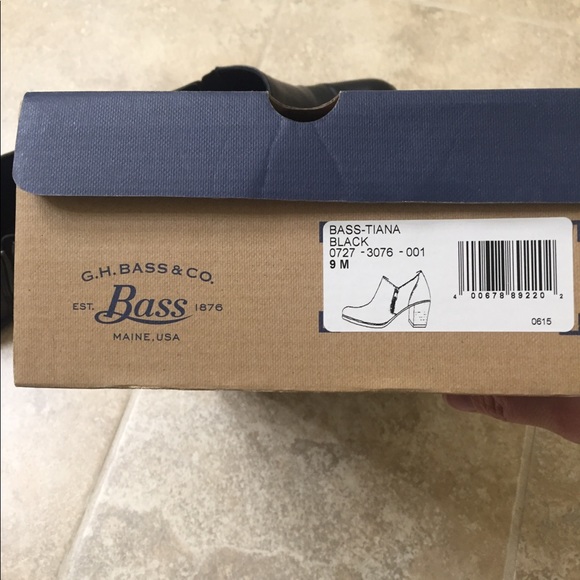 Women’s Bass booties - Picture 5 of 5